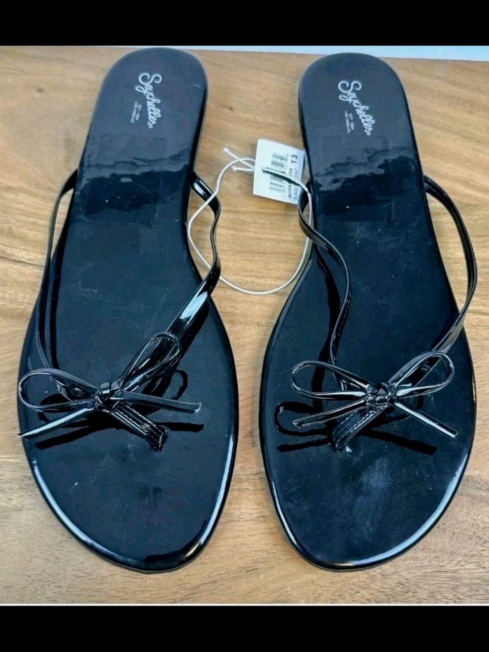 Seychelles Black Patent Bow Flat Sandals